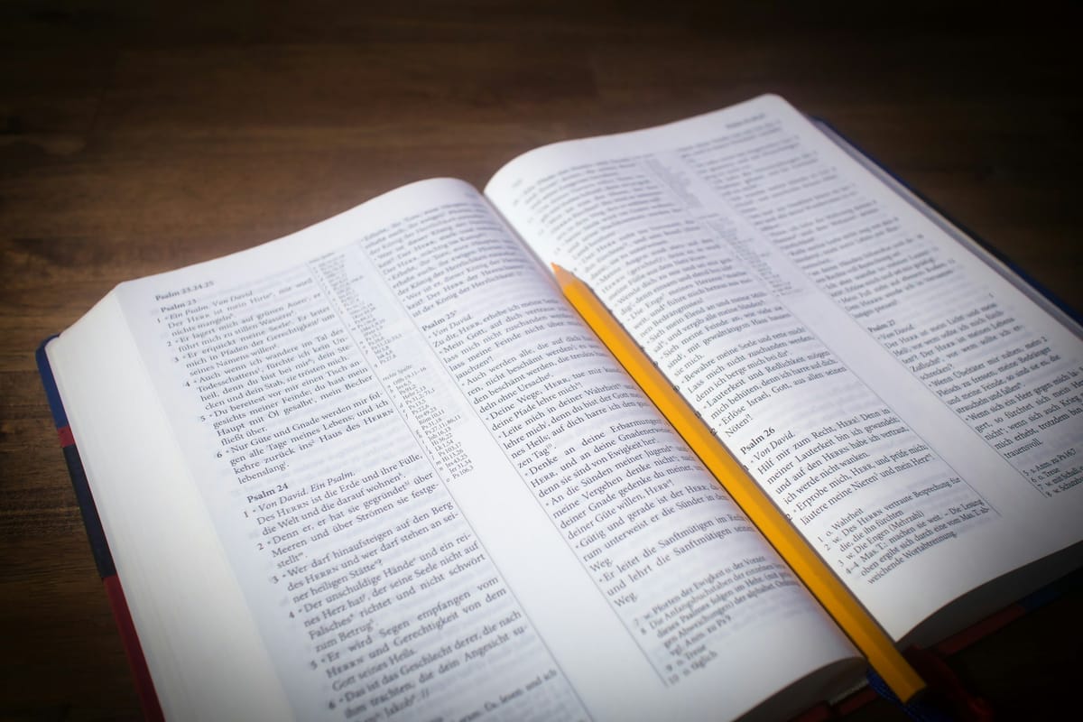 Entering His Gates with Thanksgiving